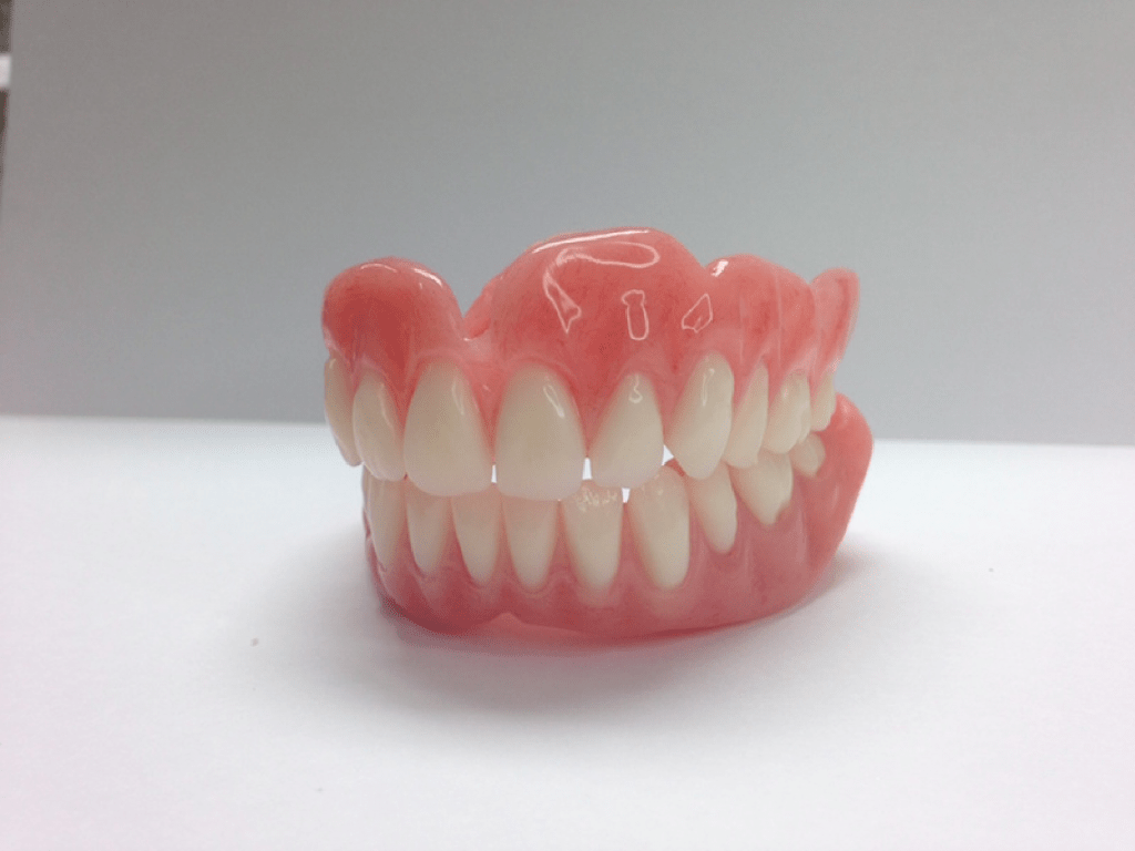 Prothèse dentaire complète