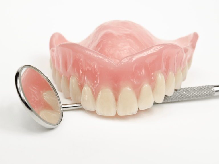 prothèse dentaire brisée